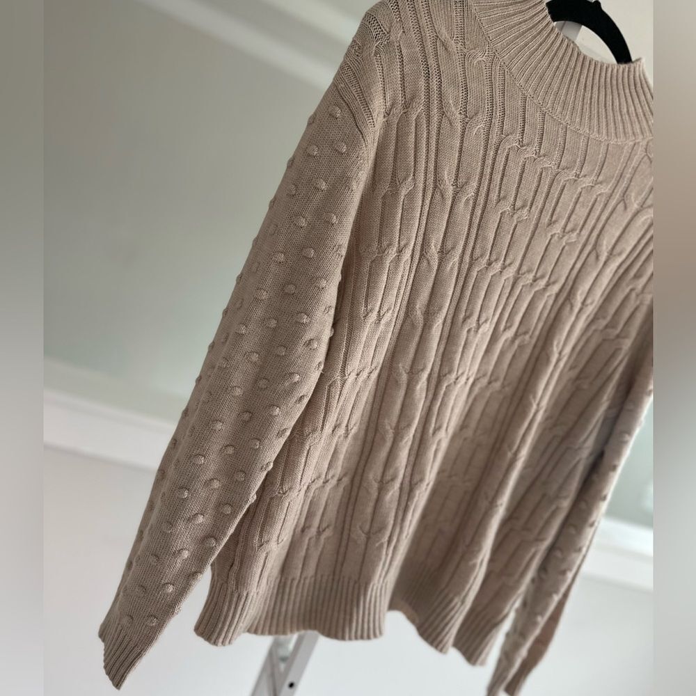 NY & Co beige sweater - Picture 3 of 5